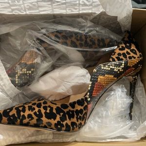 Steve Madden Promotion Leopard Heels